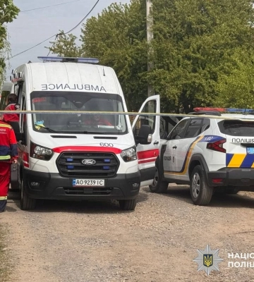 Стрілянина на Закарпатті: під час затримання під Береговим поранено поліцейського
