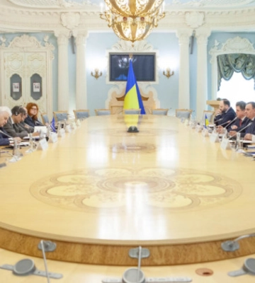 Станіслав Кравченко зустрівся з головою ЄСПЛ Маттіасом Гійомаром, фото