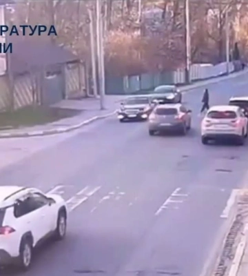 В Ірпені на Київщині авто збило 13-річну дівчину: вона в комі, водія затримали