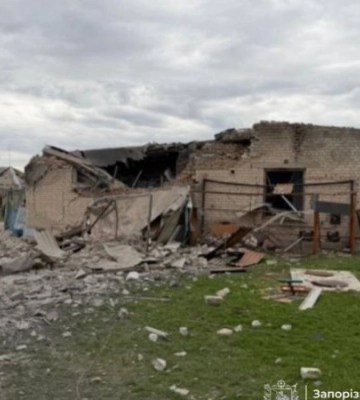 Росіяни атакували населені пункти Запорізького району, є жертви