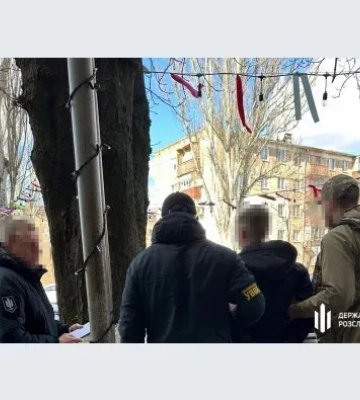 На Дніпропетровщині прикордонник продавав за $12 тисяч «інвалідність» та інструкції для перетину кордону
