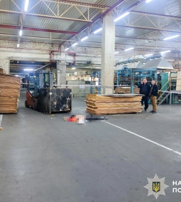 На Рівненщині внаслідок наїзду навантажувача загинула працівниця підприємства