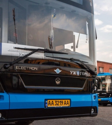 Відзавтра вартість проїзду в автобусах в Ужгороді подорожчає до 20 грн