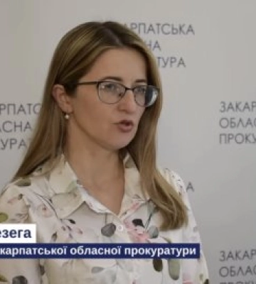 Викрадення з погрозами та стрілянина: на Закарпатті затримали озброєного чоловіка після нападу на поліцейських (відео)