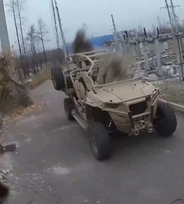 Бійці 8-го полку ССО ліквідували двох російських розвідників під час зачистки будівлі на Донеччині. ВIДЕО