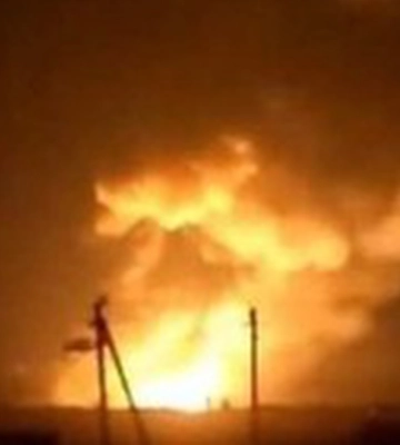 Росіяни знов вдарили по Харкову, спалахнула пожежа, є постраждалі