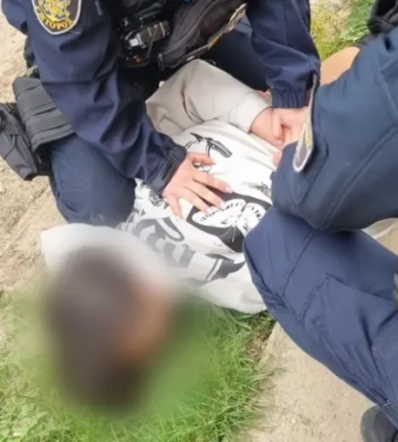 На Закарпатті підліток влаштував стрілянину під час уроку: поранено учня