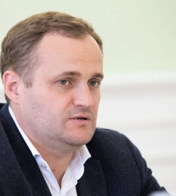 ВАКС арештував квартиру та машиномісце віцепрем’єра Кулеби