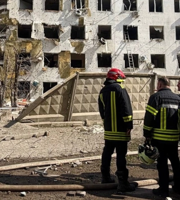 Глава МВД о последствиях вражеских обстрелов: Есть информация о пропавших без вести, работаем над их поиском