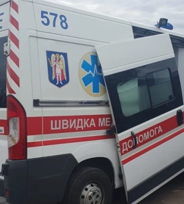 Атака на Київ 16 квітня: екіпаж «швидкої» потрапив під повторний обстріл 