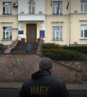 НАБУ и САП сообщили о новом подозрении по делу о 30 000 долларов за застройку в Луцке
