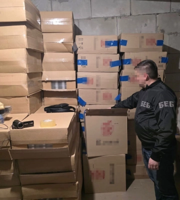 На Львівщині викрили склад нелегального алкоголю та сигарет на 13 мільйонів гривень