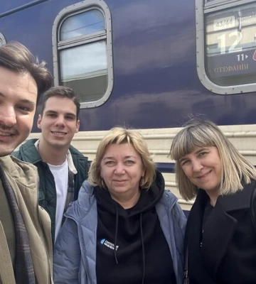 У поїзді «Укрзалізниці» народився хлопчик: реакція українців на зворушливу історію