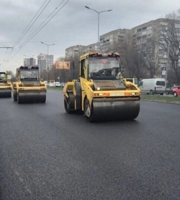 У Львові на вулиці Стрийській завершили асфальтування і відкрили ремонтовану ділянку для проїзду транспорту