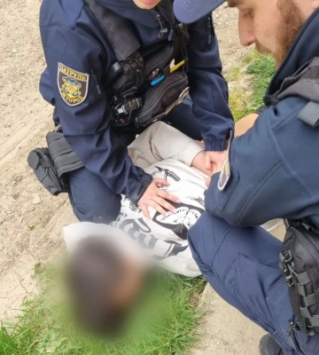 На Закарпатті під час уроку учень вистрілив в однокласника