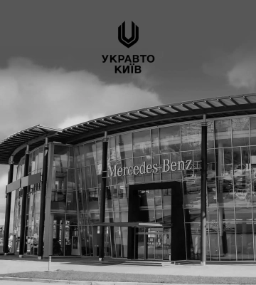 У Києві від російської атаки загинули працівники автосалону Mercedes