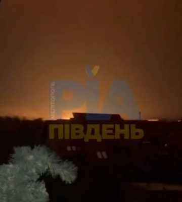 В Мелитополе БпЛА ударил в ключевую подстанцию – в городе и ближайших селах блекаут (видео)