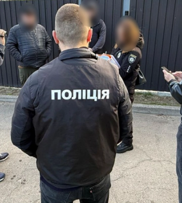 Правоохоронці повідомили про викриття схем на закупівлі дров для ЗСУ. Збитки – 100 млн грн