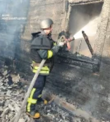 Російські війська вночі 17 квітня вдарили по цивільній інфраструктурі та приватних будинках області