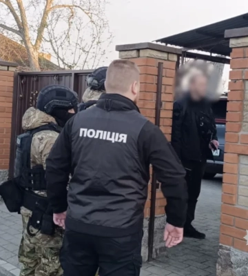 У Кропивницькому викрили групу, що привласнювала квартири померлих і самотніх громадян
