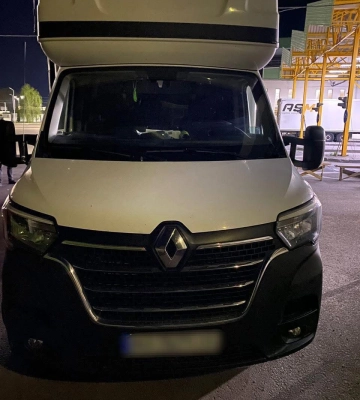 Закарпатські прикордонники виявили викрадений автомобіль