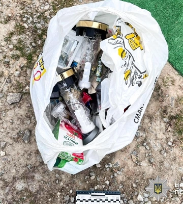 У Дубні чоловік вчинив наругу над могилами