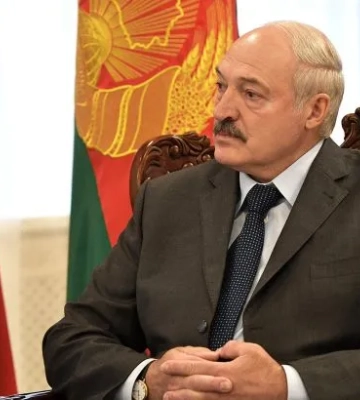Лукашенко заявив, що "Ватикан та єврейське лобі" просили Путіна відвести війська від Києва у 2022 році