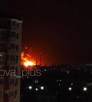 В окупованому Севастополі пролунали вибухи: ймовірно, атаковано порт