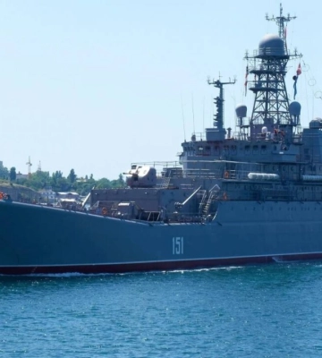 СБУ атакувала 3 військові кораблі Росії і нафтобазу "Югторсан" у Криму