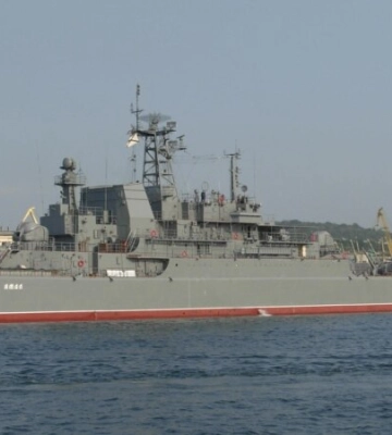 В СБУ отчитались об атаке по трем военным кораблям РФ и РЛС в Крыму, а также подтвердили удар по нефтебазе в Севастополе