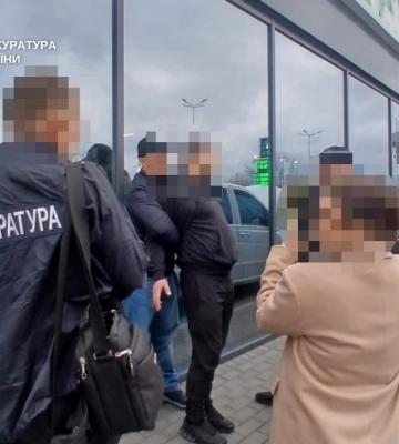 На Волині чиновник вимагав гроші за відсутність перевірок у підприємця