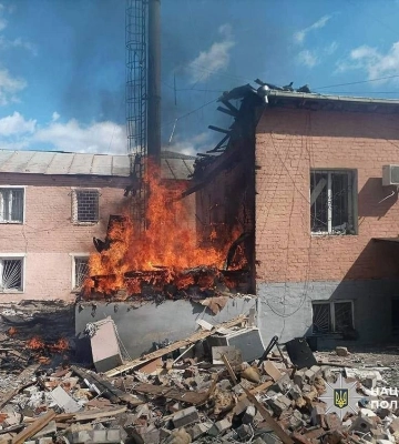 РФ дронами ударила по райвідділу поліції у Прилуках на Чернігівщині. Відомо про одного постраждалого