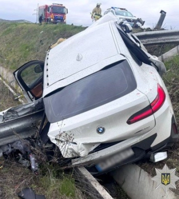 На Полтавщині сталася смертельна ДТП: загинув водій BMW