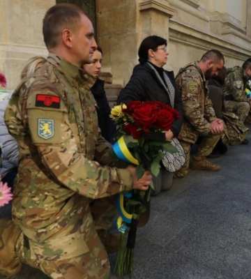 Богдан Петрусь, Юрій Кузнєцов. З воїнами прощатиметься Львівщині