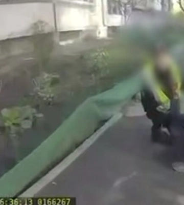 Генпрокурор опубликовал видео с бодикамер полицейских, сбежавших во время теракта в Киеве