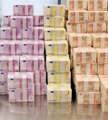ЄС запустив фінальну процедуру для надання Україні кредиту на 90 млрд євро — DW