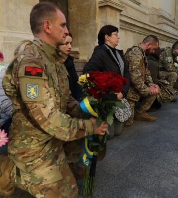 У вівторок Львів попрощається з воїнами Богданом Петрусем та Юрієм Кузнєцовим