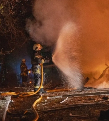 У Сумах через нічну атаку ворога постраждали шестеро людей