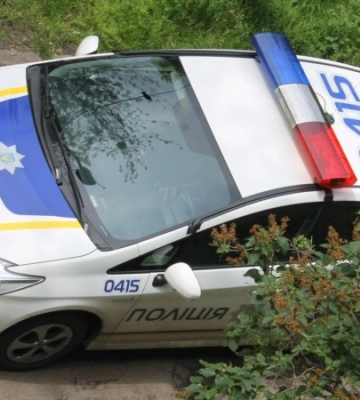 На Дніпропетровщині чоловік кинув гранату в поліцейських, поранені п’ятеро