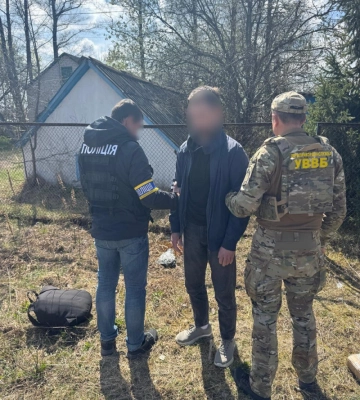 На Волині житель Рівненщини намагався дати хабар прикордоннику