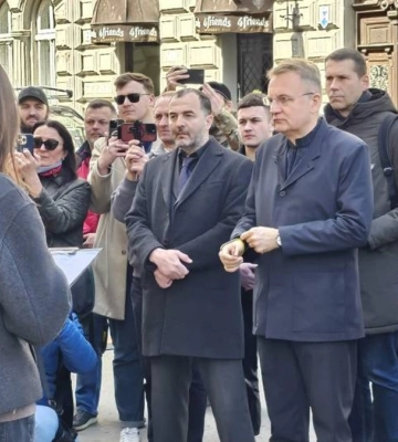 Памятную табличку в честь Джохара Дудаева открыли во Львове