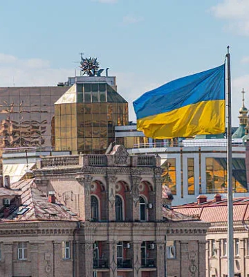 Минуту молчания в Киеве ежедневно в 9:00 будут объявлять через громкоговорители – КГГА