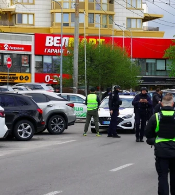 Чоловіка, який розстрілював людей у Голосіївському районі Києва, ліквідували