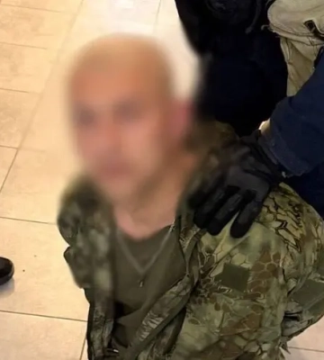 Через кілька днів після теракту у Києві знову затримали чоловіка зі зброєю: подробиці від поліції