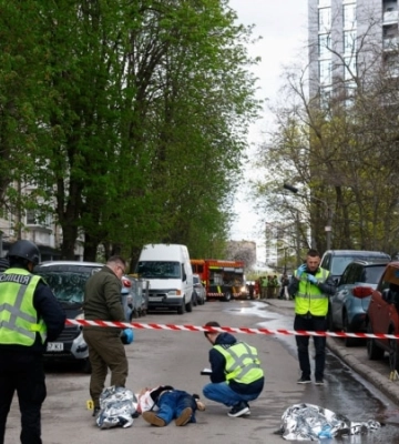 Теракт в Києві: суд взяв під варту одного з поліцейських, яких підозрюють у службовій недбалості