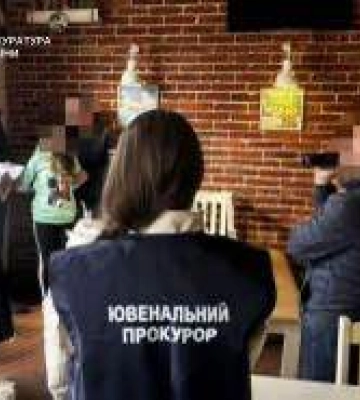 У Луцьку жінку затримали за спробу продати 6-річного сина за $25 тисяч