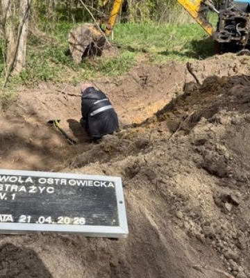 Польща заявила, що знайшла невідому досі братську могилу під час пошукових робіт на Волині. ФОТО