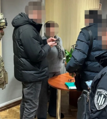 10 тысяч долларов за отсрочку: в Киеве раскрыли схему с опекунством. ВИДЕО