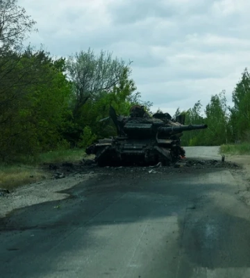За сутки - 50 дронов: РФ несколько дней подряд массированно бьет по городу в Харьковской области