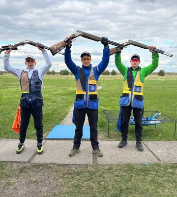 Спортсмени зі Львівщини здобули 11 нагород на ІІІ етапі Кубка України зі стендової стрільби